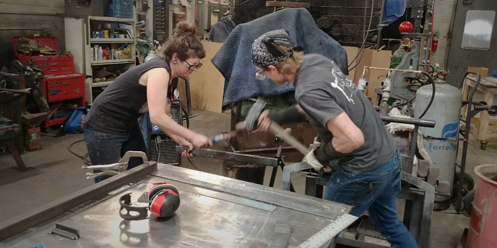 ScathainLLC's tweet photo. Nick, the other power hammer. https://t.co/xkhgkl5ibG