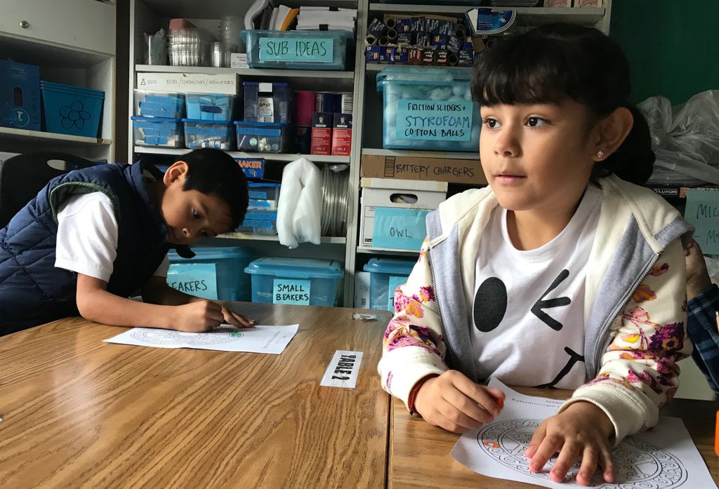 BruceLesley's tweet photo. Federal spending on children projected to drop substantially over next decade- EdSource https://t.co/Z1xXEQElu0 #InvestInKids 

This is an important concern for child advocates to be addressing. #ccf18 https://t.co/6WQlAXZYNs