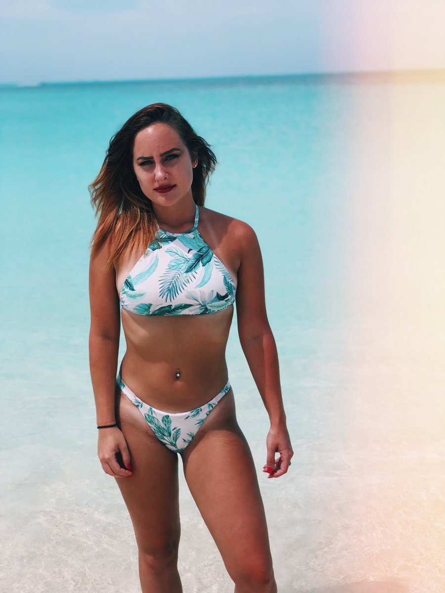 rachelluvesyou's tweet image. Loving my time in the Bahamas, my second home❤️🌴🌞 #Bahamas #treasurecay #bahamama