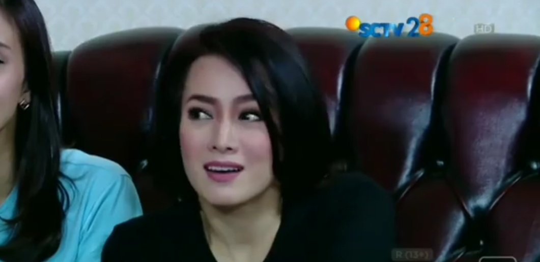 happylife4ev's tweet photo. Mayang @Yoelitta_Palar cuantik 😍😍😘😘💕💕💕
#supportmayang💕💕 https://t.co/525SRPIdGQ
