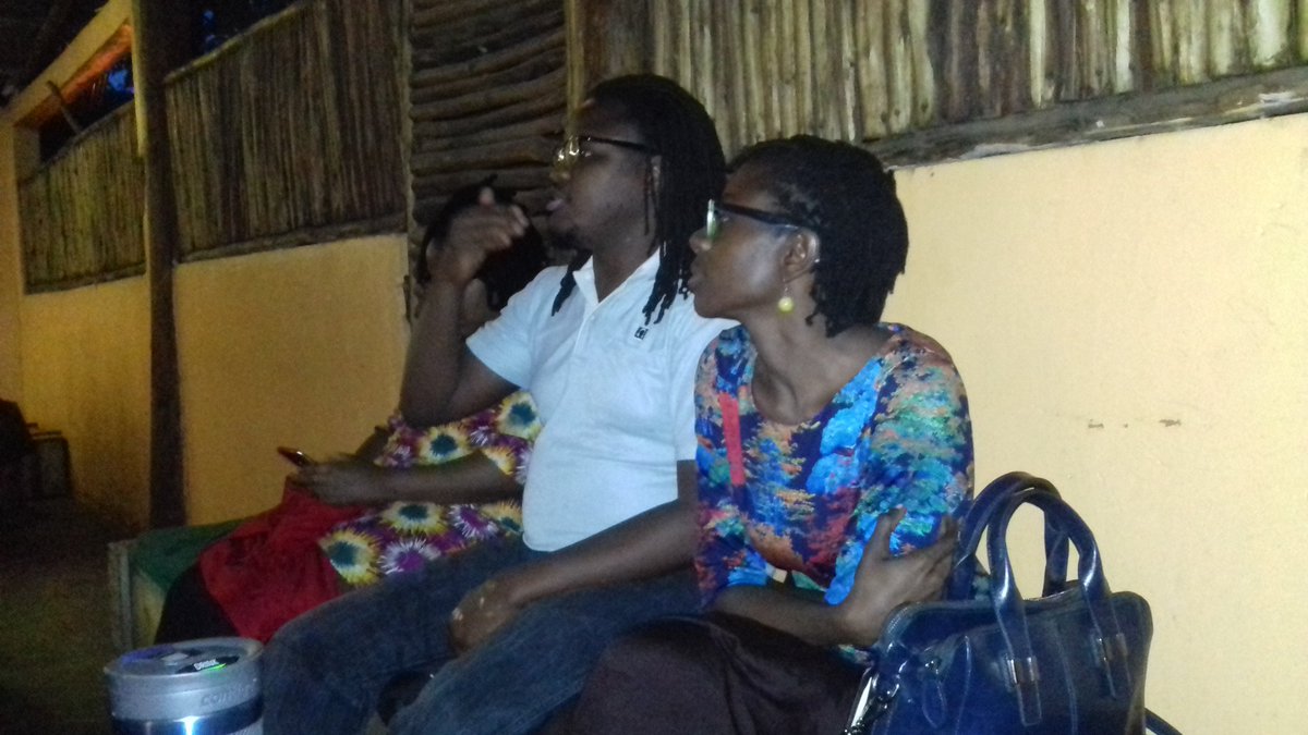 twongye's tweet photo. Bloggers Happy Hour at #FemriteLitWeek2018 Ogutu Daudi; OTT is such a huge huddle that people suddenly need to jump over in order to communicate. @iamogutudaudi @qataharraymond @Ruthaine @enywaru @pkahill @inakitto @qataharraymond https://t.co/A0vE2xImQW