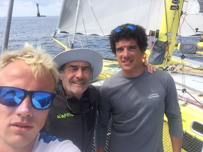 AcapellaOcean's tweet photo. Passage du WolfRock en tête dans la DRHEAM CUP 400 sous code zéro en exploitant la moindre risée. L’ambiance à bord est : Concentration Extrême !
#soreal #proludic #AcapellaOcean2018 #RDR2018 #associationtheodora #98secondes #SNTrinite #drheamcup #AssociationMulticoquesHabitables https://t.co/bGA6uFCwO2