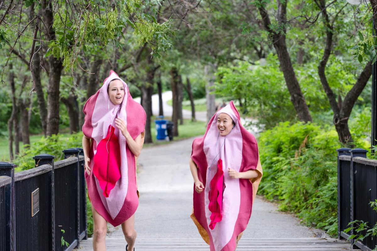 Whetting our PAPetite for tonights show of Lip Service at 9:15pm - MTC Up the Alley!

★★★★★ 
"Starring two of the most gifted and funny physical performers at the Fringe." - CBC

Photo: Henry Quach
#WpgFringe #fringebuzz #fringefemmes