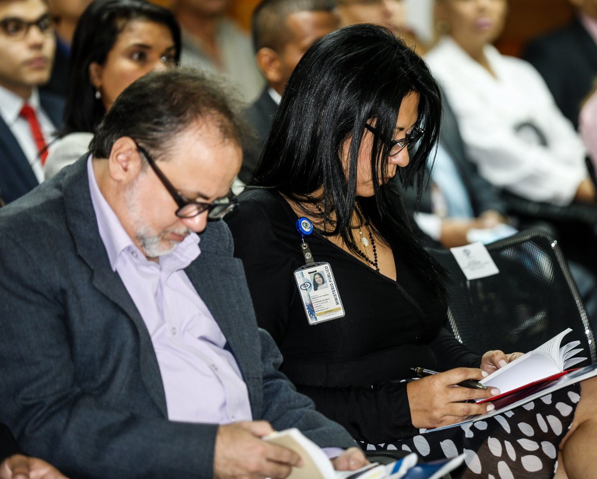 Visipol_MIJP's tweet photo. #25JU| Ministerio en materia de seguridad ciudadana @MIJPVenezuela da prosecución al ciclo de foros: Avances y Desafío del Modelo Policial Bolivariano, en el marco del 10°aniversario de la Ley Orgánica del Servicio Policial y del Cuerpo de Policía Nacional Bolivariana. https://t.co/gFoR3EE6qN