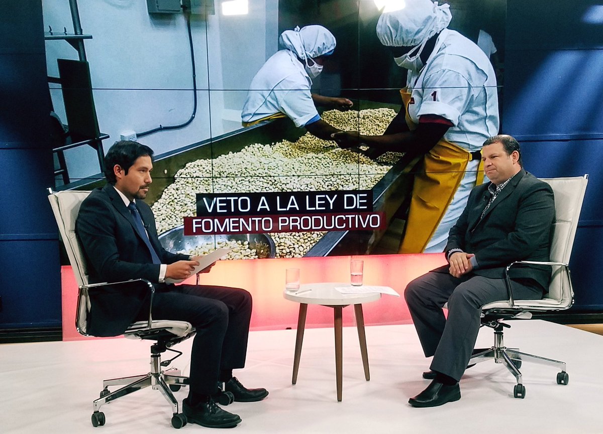 JoseloAndrade's tweet photo. Este lunes 30 de Julio en el Canal de La Universidad Católica a las 20h00.

Entrevista con Virgilio Pesantes sobre el Veto a la ley económica. https://t.co/kx7NF04liz