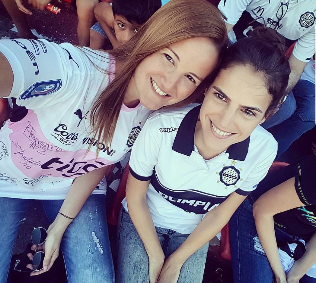 solenu's tweet photo. Feliz aniversario al más grande, al campeón, al Rey de Copas, al glorioso Club Olimpia que despierta pasiones y emociones en tantos corazones! Salud queridos olimpistas! ⚪⚫⚪ #Olimpia116 @elClubOlimpia https://t.co/Vsowtrz5Ow