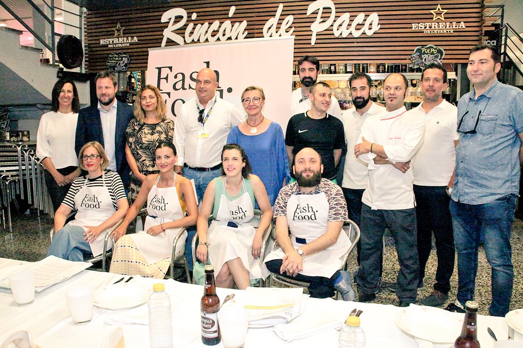 yayodelgado's tweet photo. 🍽 Ya en marcha #FashFood #RegióndeMurcia con @estrellalevante #Verna
Cenas sorpresa con los mejores chefs!!! 🍻⭐️ https://t.co/zhv4UhuqtS