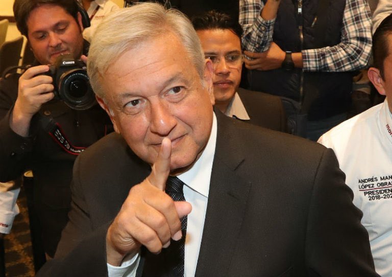 memobarba's tweet photo. El recorte burocrático que propone #AMLO, es justo y necesario https://t.co/vJOywL1LHs no te pierdas mi artículo de hoy. vía @PilotziNoticias https://t.co/petk3krEoT
