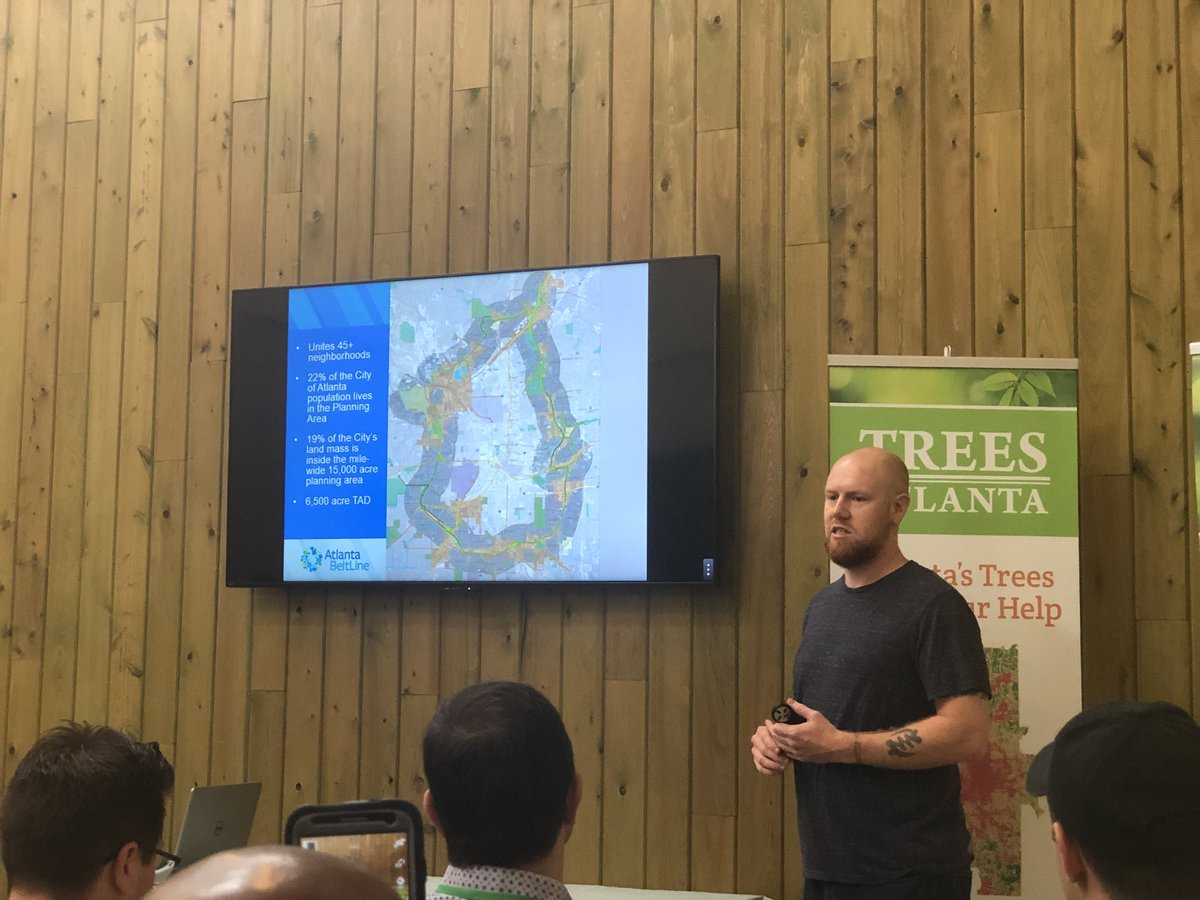 DavidSOMet's tweet photo. Quick info session before we head out onto the Atlanta Beltline for our Leaving to Learn session. #TheBang2018 #leavingtolearn https://t.co/oCezFSpTnv