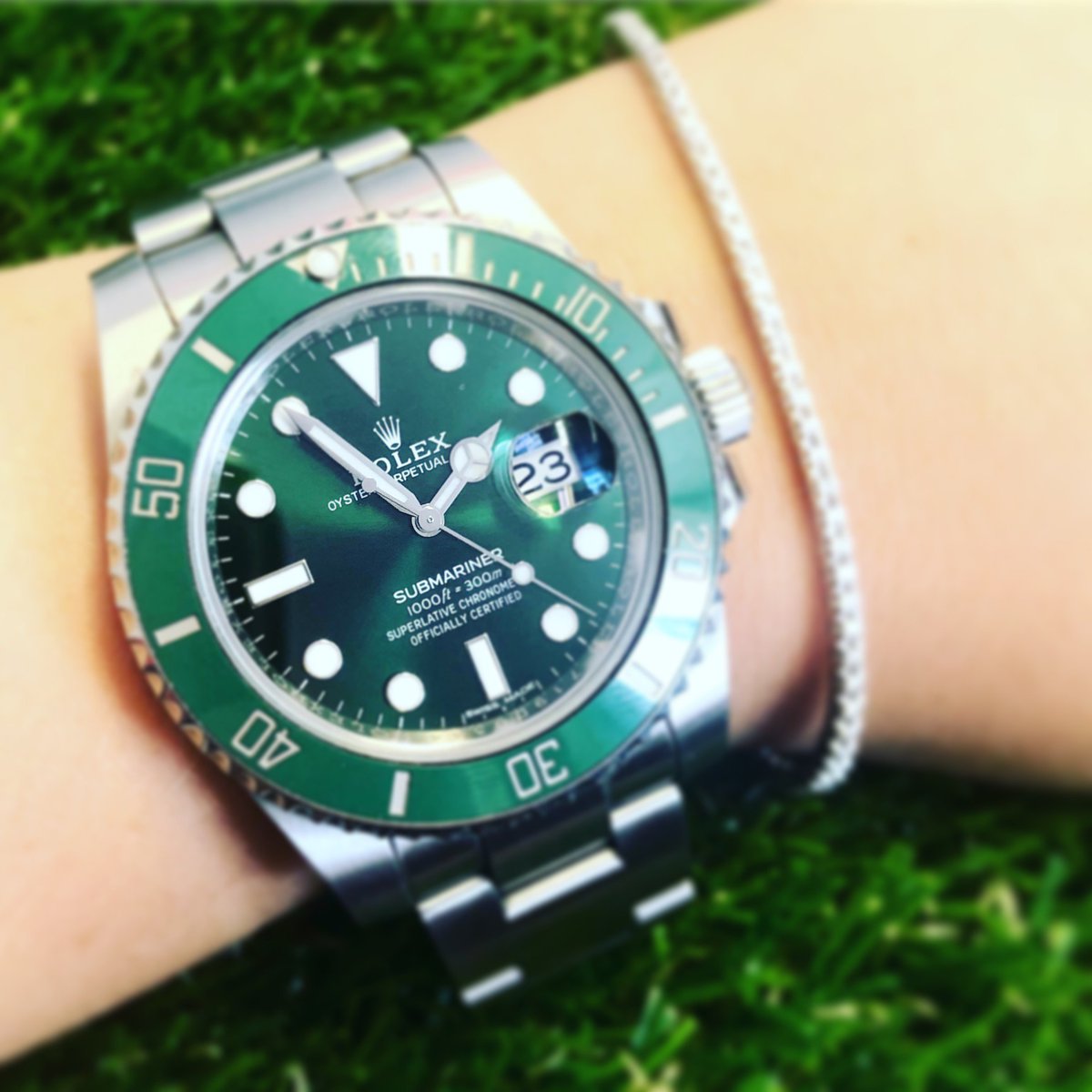 WatchEnvy's tweet photo. SNEAK PEAK, Coming Soon
#RolexHulk #Rolex #16610LV #luxurywatches #secondhandluxurywatches #luxurylifestyle #watchenvy #watchporn #watchoftheday #watchobsession https://t.co/RfjdiAMRkD