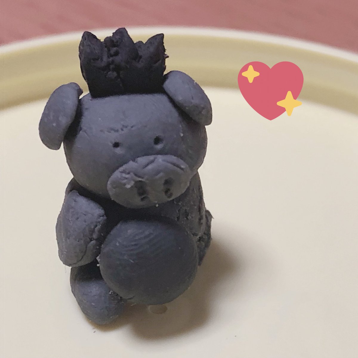 shOOO___171's tweet photo. むりｗｗｗｗｗｗｗｗｗｗｗｗ

妹が塾で作ったらしいｗｗｗｗ
勉強しろよなあ受験生！ｗｗ
何しに塾行ってんｗｗｗｗ

これめちゃめちゃちっちゃいのｗｗ
2センチぐらい
片腕消えたらしい👶🏼💦

#ワシントン #練り消し版的なｗｗ https://t.co/mh2wi33Nma