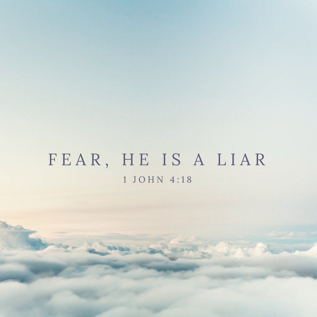jodelony's tweet image. A little behind and late to the game, but shouting out to all the other #30daybft folks! Reminding myself that fear is a liar and launching my blog no later than 8/15! #doingitscared #wordsmatter #Entrepreneurship #BetterLateThanNever