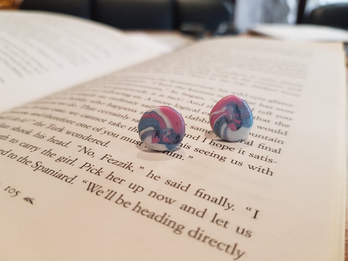 CraftsRingtail's tweet image. Blue, Pink &amp;amp; White Marble Swirl Earrings #polymerclay #handmade #artsandcrafts