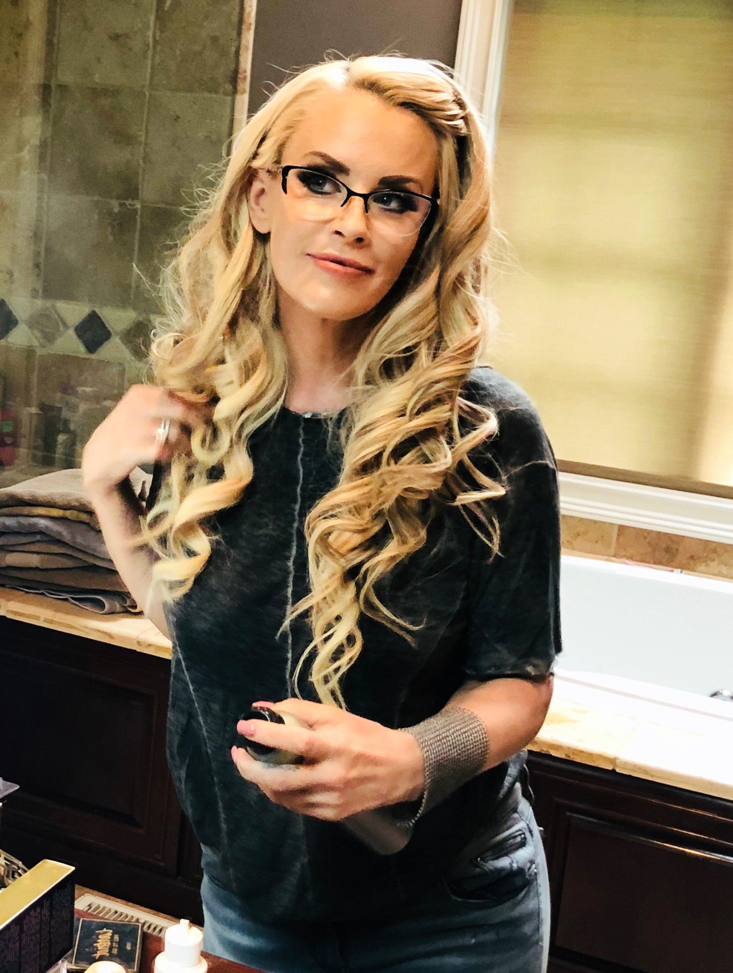 Jenny McCWahlberg on Twitter "Movie night w/ Donnie got better thanks