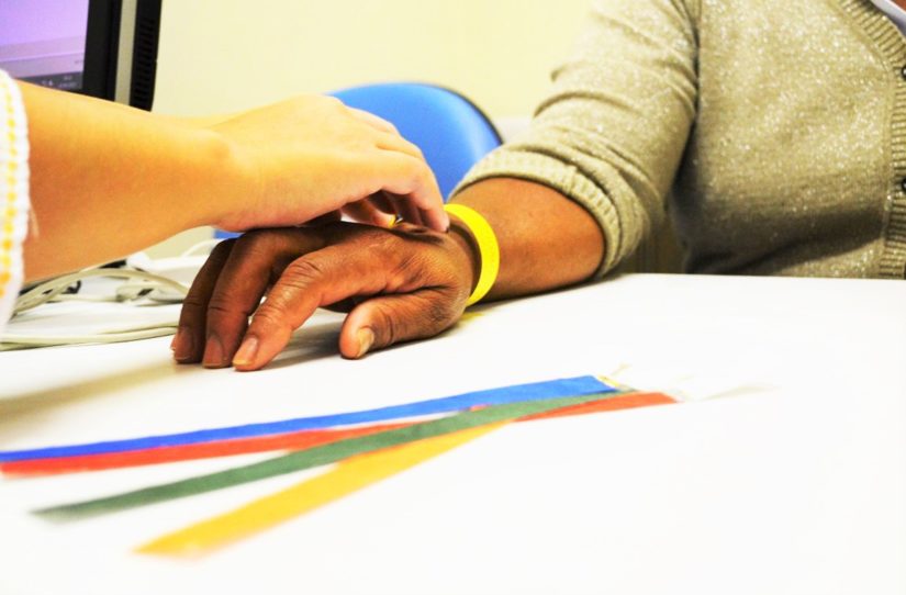 bvenf's tweet image. Acolhimento com classificação de risco em unidade de pronto atendimento: estudo avaliativo biblioteca.cofen.gov.br/acolhimento-co… #classificaçãoderisco #ACCR #upa #enfermagem