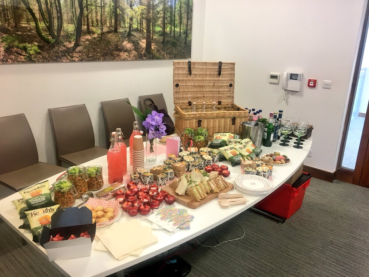 EventPartners1's tweet photo. Well, that was one Jazzy Picnic! Thanks so much to @CrokeParkEvents for their amazing spread and a massive congrats on bringing home 3 awards from The Event Industry Awards 🙌🏽🏆 #Winning #EventProfs #CrokeParkEvents #AwardWinners #TasteOfCrokePark https://t.co/tvfQ8PSTUm