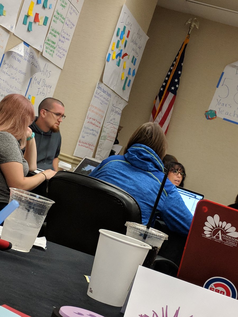 craftyteachmom's tweet photo. Questioning our approach to questions in the classroom. By far one best conversations this week. #AFTSEA18 #AFTSSS2018 #AFTPD https://t.co/G44coWPzTU