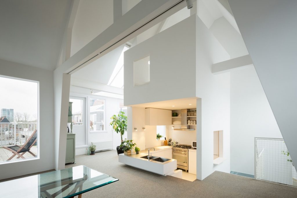 ponsceramics's tweet photo. 50 Unique U-Shaped Kitchens And Tips You Can Use From Them https://t.co/bDY9PM8OS0 https://t.co/PZ4DAz3xNj