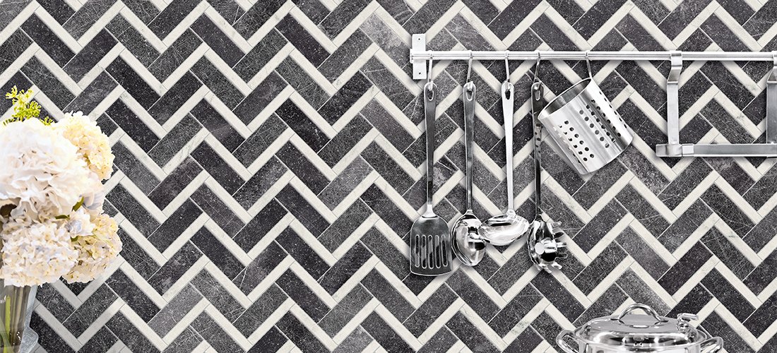 TerzettoStone's tweet photo. Our beautiful Amazonia Antiqued Freccia Mosaic adding style to this kitchen wall!
This range comes in a natural finish, with a choice of sizes including a large 1 metre by 1 metre tile.
#TerzettoStone #Porcelain #Amazoniacollection https://t.co/PLQOSbW0pN