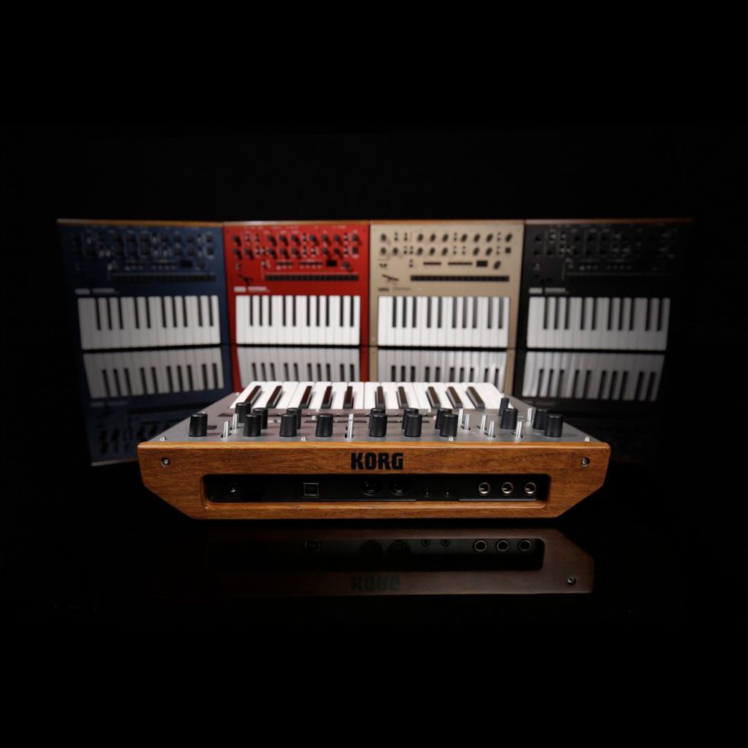 KorgUK's tweet photo. Many #tones, many #colours! #KORG #monologue #analogue #synth #synthesizer #analogsynth #monosynth #musicproduction #inthestudio #musicproducer #gearmob #synthesist https://t.co/V4JmqjRet6