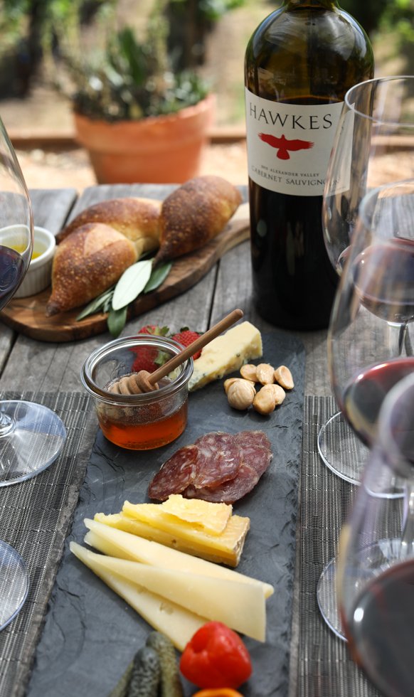 jordanwinery's tweet photo. In honor of National Wine and Cheese Day, here are our Top 30 cheese and wine tasting experiences at Sonoma wineries. Learn more: https://t.co/R1Y4O6XYmy #NationalWineandCheeseDay #cheese #winewednesday #cheese #wine #winecountry #sonoma #tasting #top #winepairing @hawkeswine https://t.co/SsI1BqyuJO