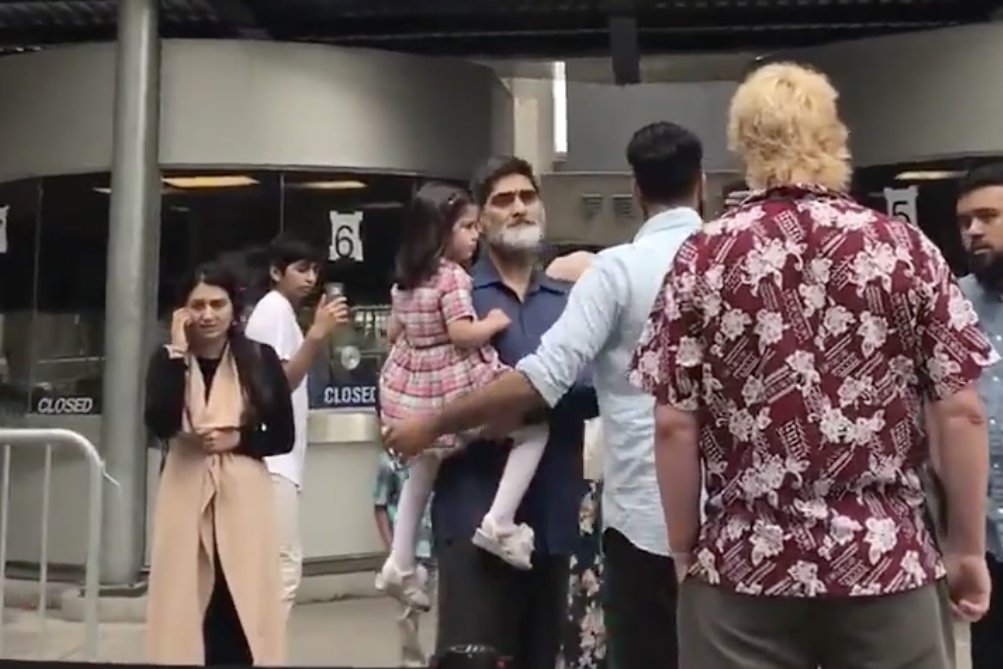 blogTO's tweet photo. A viral video is making the rounds that shows a man screaming racist comments at a family on the #Toronto islands. https://t.co/rkcLaXl6Vn https://t.co/6L6xJ1h8Xj