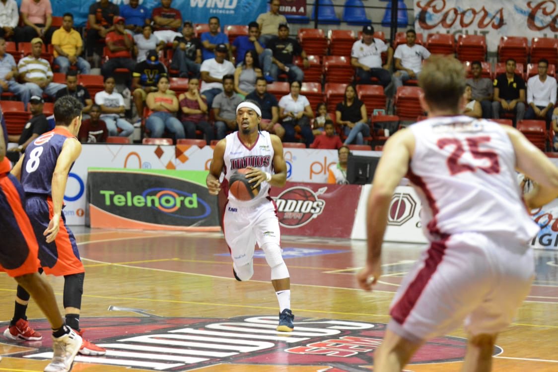 Gigantes_Basket's tweet photo. ¡La Tribu en acción! 🏹🏀
#DandoMambo https://t.co/ERhumCnHuB
