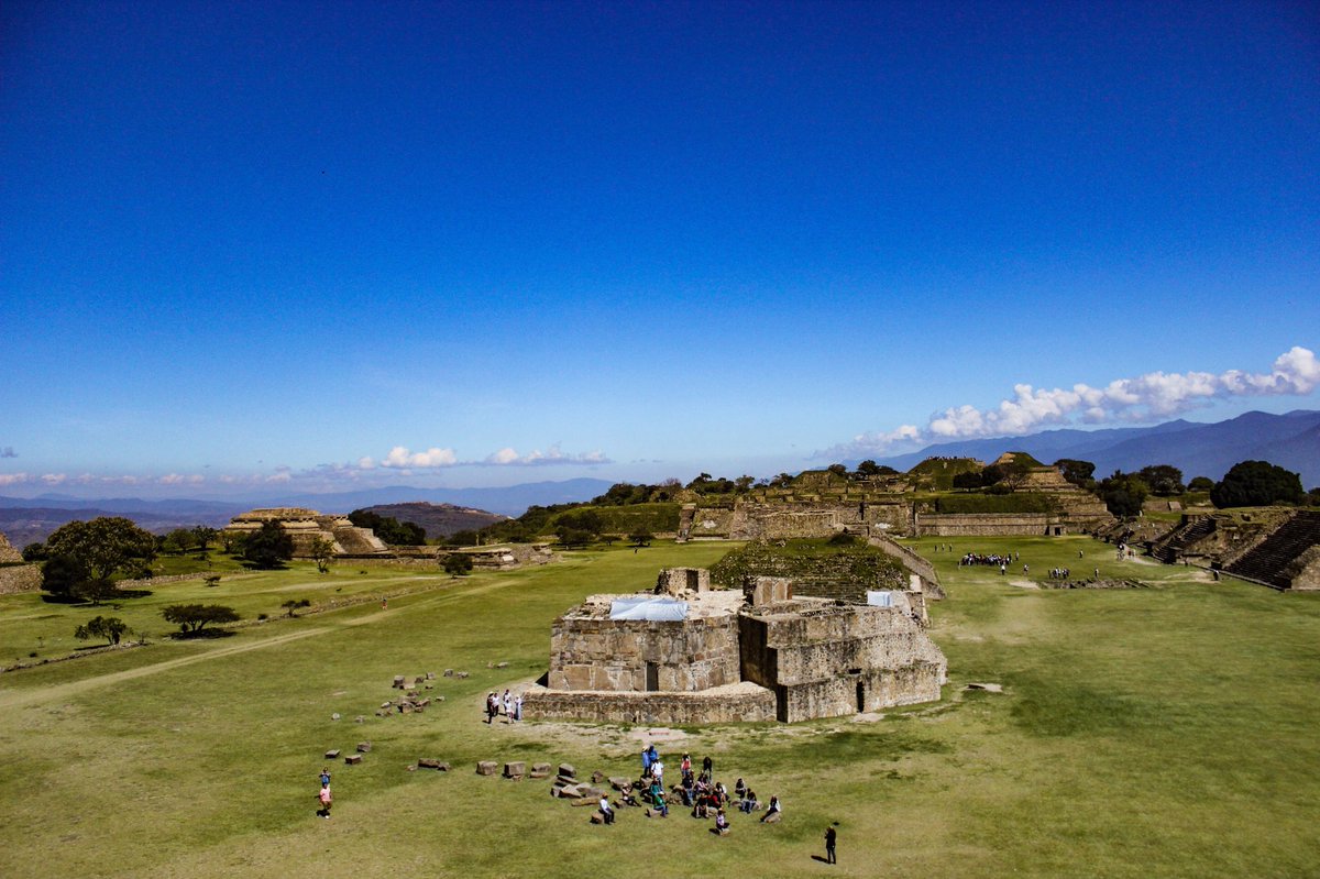 これは反対側から撮ったんだっけな。
前回のツイートと同じ場所です。