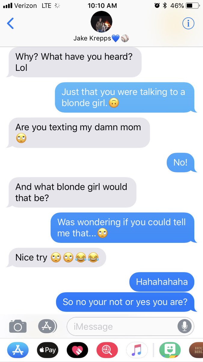 KhyCobb's tweet photo. When me &amp; Lori try to figure out who @JacobKrepps is talking to.😂😂
#Fail https://t.co/w3RHjJBPKR