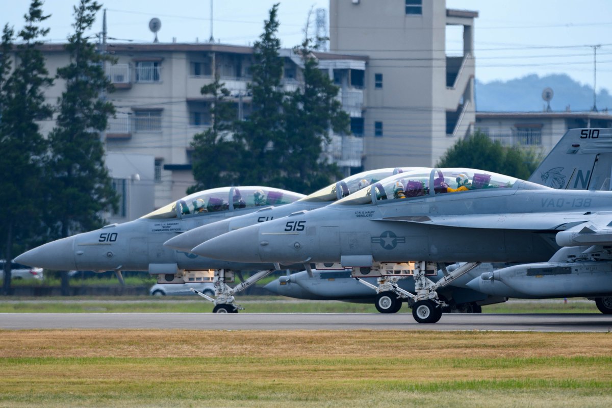 zapper119's tweet photo. 2018/07/22 Yokota AirBase (RJTY)
Electronic Attack Squadron 138 VAQ-138”YellowJackets”
EA-18G
#USN #COMVAQWINGPAC #NASWI #VAQ134 #YellowJackets #RAMPAGE #YOKOTA #EA18G https://t.co/2Y3LnMf7Sz