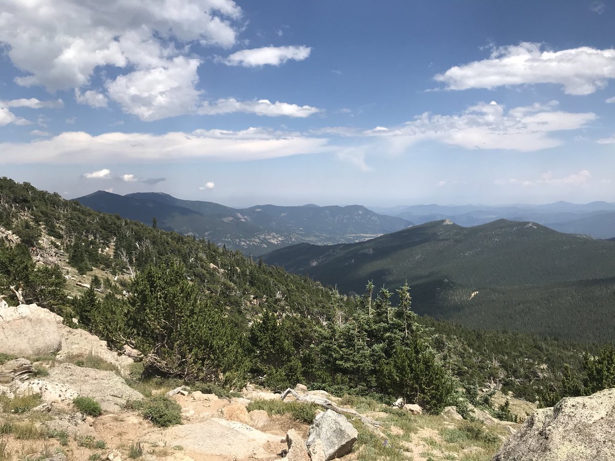 kamp_stl's tweet photo. Attending @OutdoorRetailer and enjoying beautiful Colorado! #roamorrust #hiking #getoutside #OutdoorRetailer #mtevans #mtgoliath #coloradohiking https://t.co/CSEM9GBcmp