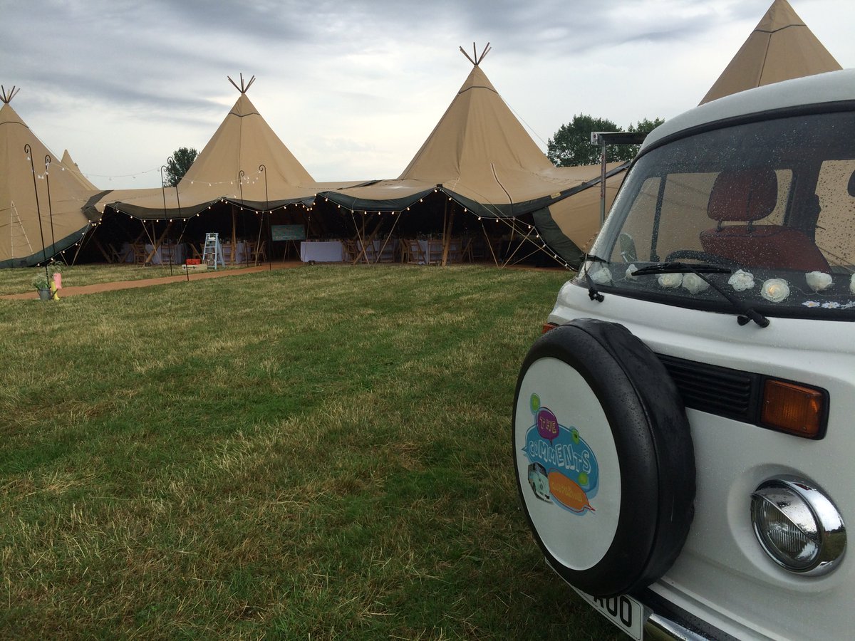 Thediaryrooms's tweet photo. Capture the #comments of your #guests during your #special day in the form of a #VideoWeddingBook.
Our #WeddingDiaryRooms are available for #hire as a #CommentsPod or #CommentsCamper
For more information email: nick@thediaryrooms.co.uk
#WeddingWednesday #YorkshireWedding https://t.co/7ss3n8JBFt