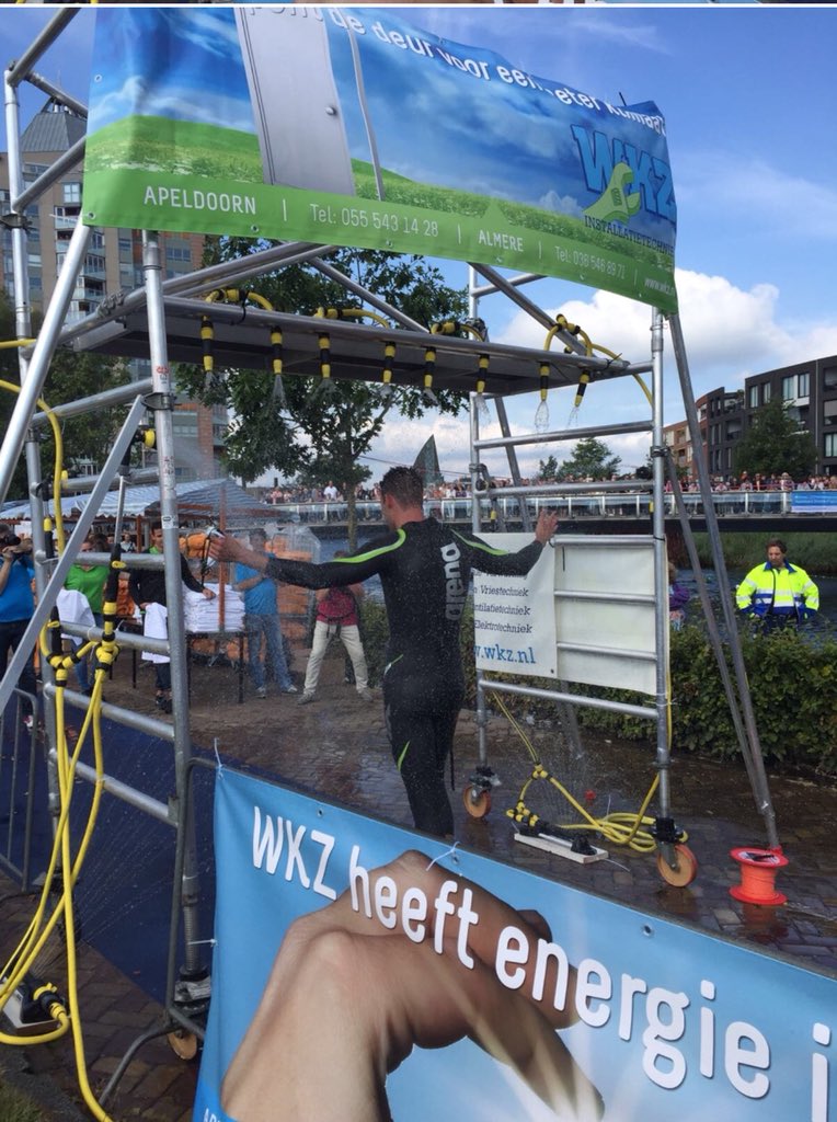 Gerard0551957's tweet photo. @SwimtoFC055 Hebben weer toegezegd dat we er bij zijn met onze douchestraat van WKZ de duurzame @unetovni - @VerenigingNVKL installateur uit @gem_apeldoorn https://t.co/9yZcbWabta