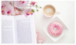 decodaliteracy's tweet image. It's #SummerReading Wednesday! Check out @PaperNic #Reading list from the summers of her childhood. decoda.ca/read-all-about…