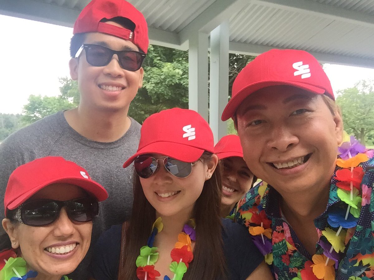 VictoriaFong_'s tweet photo. Fun Social Committee setting up our @SEHealth_SEHC 2018 Annual BBQ at Milne Park! #saintelizabeth #sehealth #sehc #annualbbq #summergames #milnepark https://t.co/7UYLNPFOMi