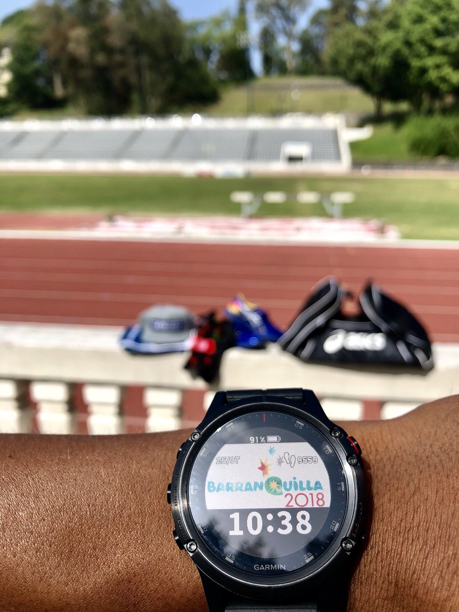 🎶Tic tac tic tac🎶 
 Esperando la hora para #jccbarranquilla2018 #yacasi #yamerito #alavueltadelaesquina #vamos #méxico #garmin #fenix5plus