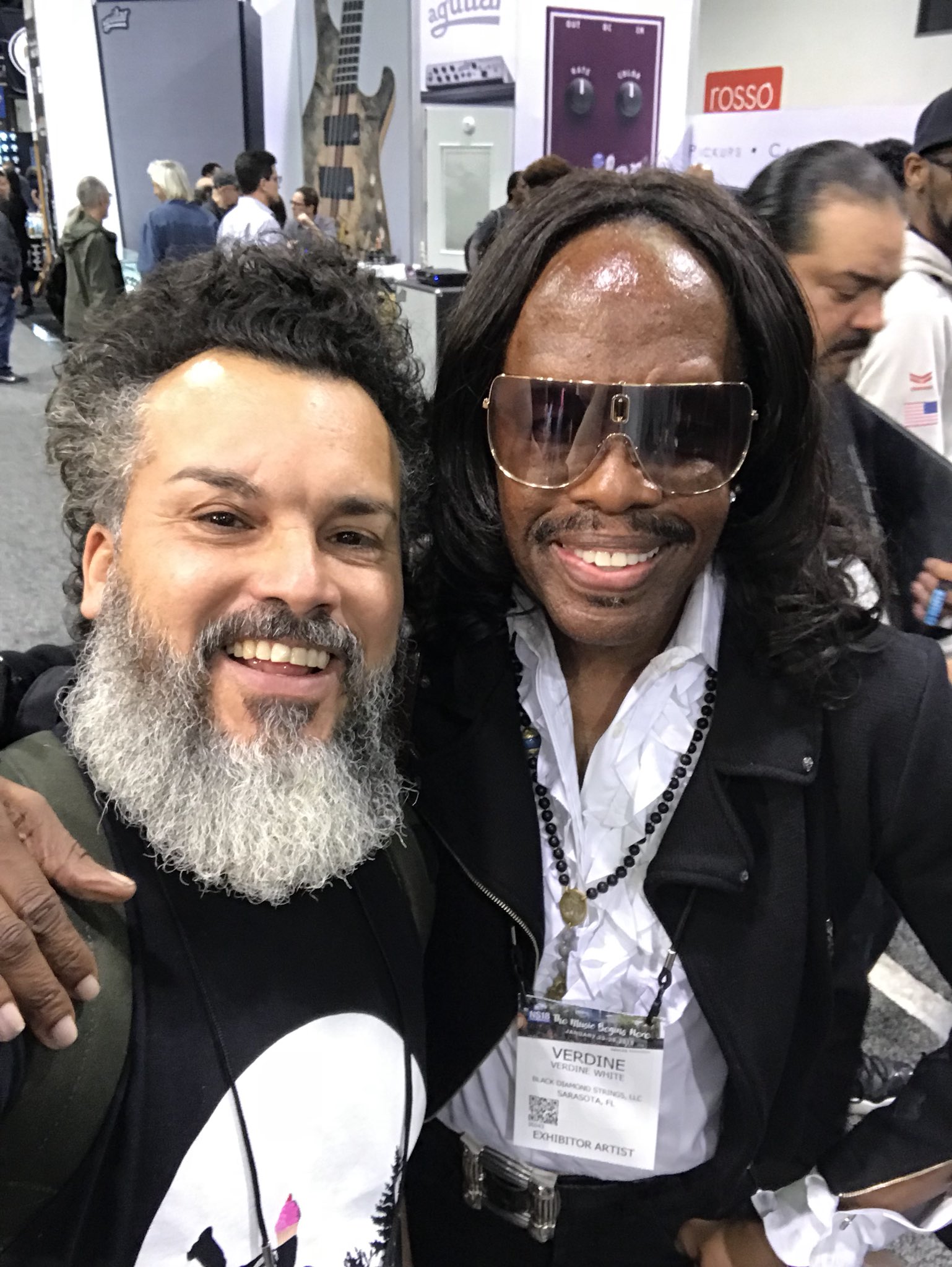 Happy 66th Birthday to the great of thanks for all your groove & funk!!! 