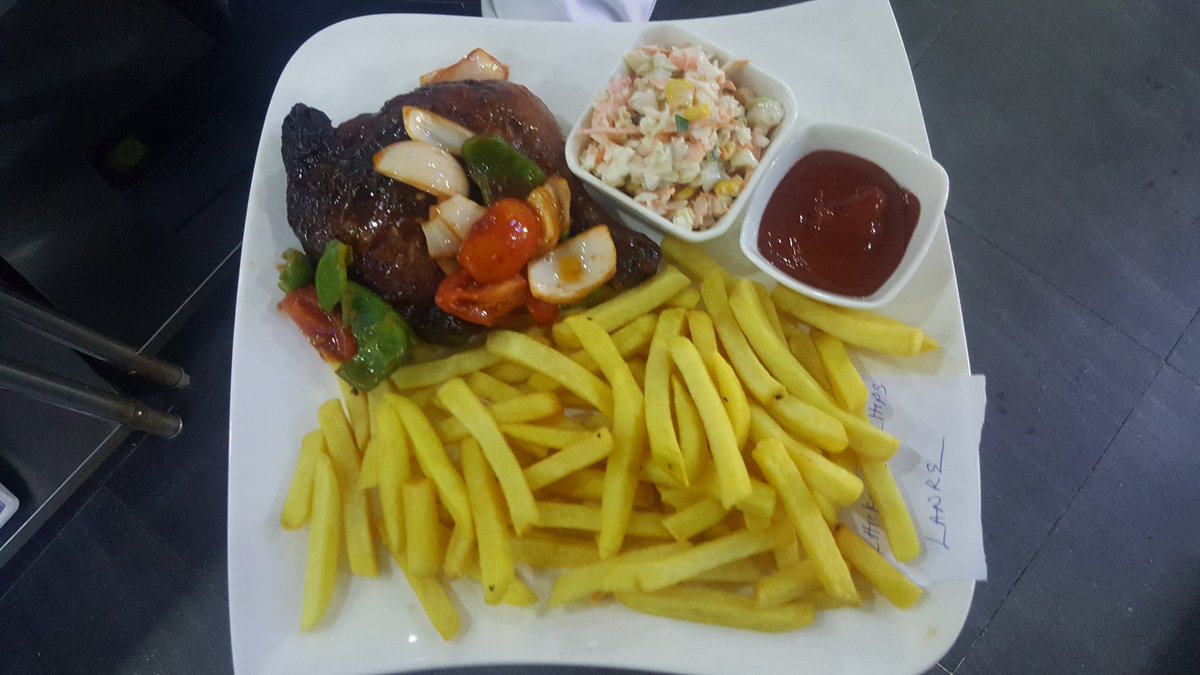 prooflifestyle's tweet photo. Fresh from the kitchen.....💃🕺💃🕺💃😉

Come! Let's pamper you this weekend 😉

Mention "SHINE" to get a complimentary bottle of wine. Valid for this weekend only.

#nawedeyhere #lekki #lagosnigeria #yorubademons #yorubademon #assurance #naija #naijawedding #lagoslifestyle #30bg https://t.co/V65lE8jTcJ