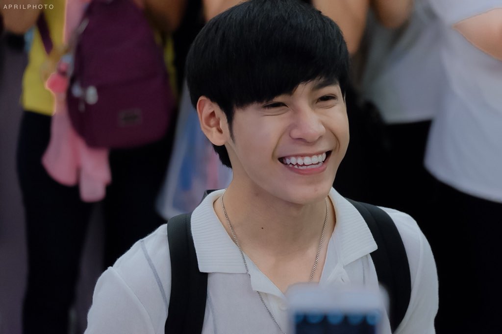 APRILPHOTO8's tweet photo. บุญรักษานะคะ

@stjinx_maya #SingtoPrachaya #สมุนจ้าวป่า #OISHISUMMERTRIP2018 https://t.co/caXBtgfbcD