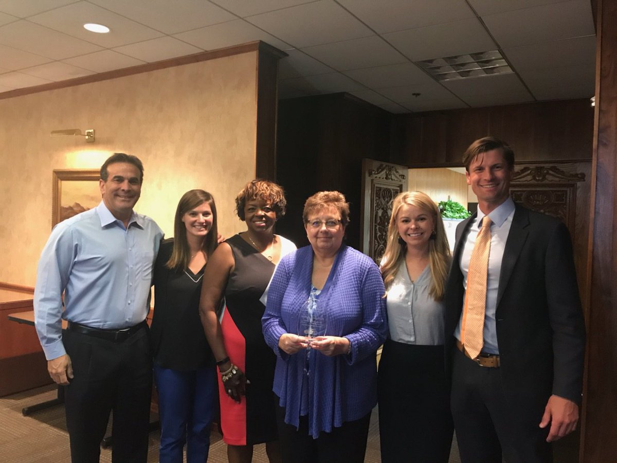 Everfi's tweet photo. Proud to honor @WAAHSC with a 2018 Financial Capability Award for supporting EVERFI across 25 low-income schools in Nevada! Congratulations and thank you for your commitment to #finlit! #EVERFIPowersFinEd https://t.co/O9PdRfW2l1