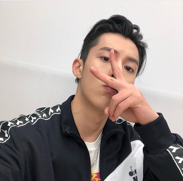 Dylan Wang Daily 😎 on X: 180726 #DylanWang Instagram Update Dylan: “Thank  you for liking me, I hope there's a chance where I can go see you guys.”  #王鹤棣  / X