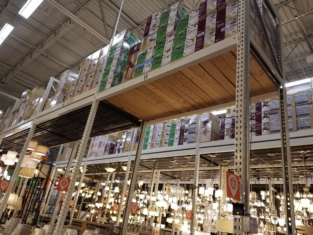 Frisk21's tweet image. Look at those awesome ceiling fan overheads! Great job, Adam! #THD2806 #OverheadOrganization @T_Hensch @Papaphilwd