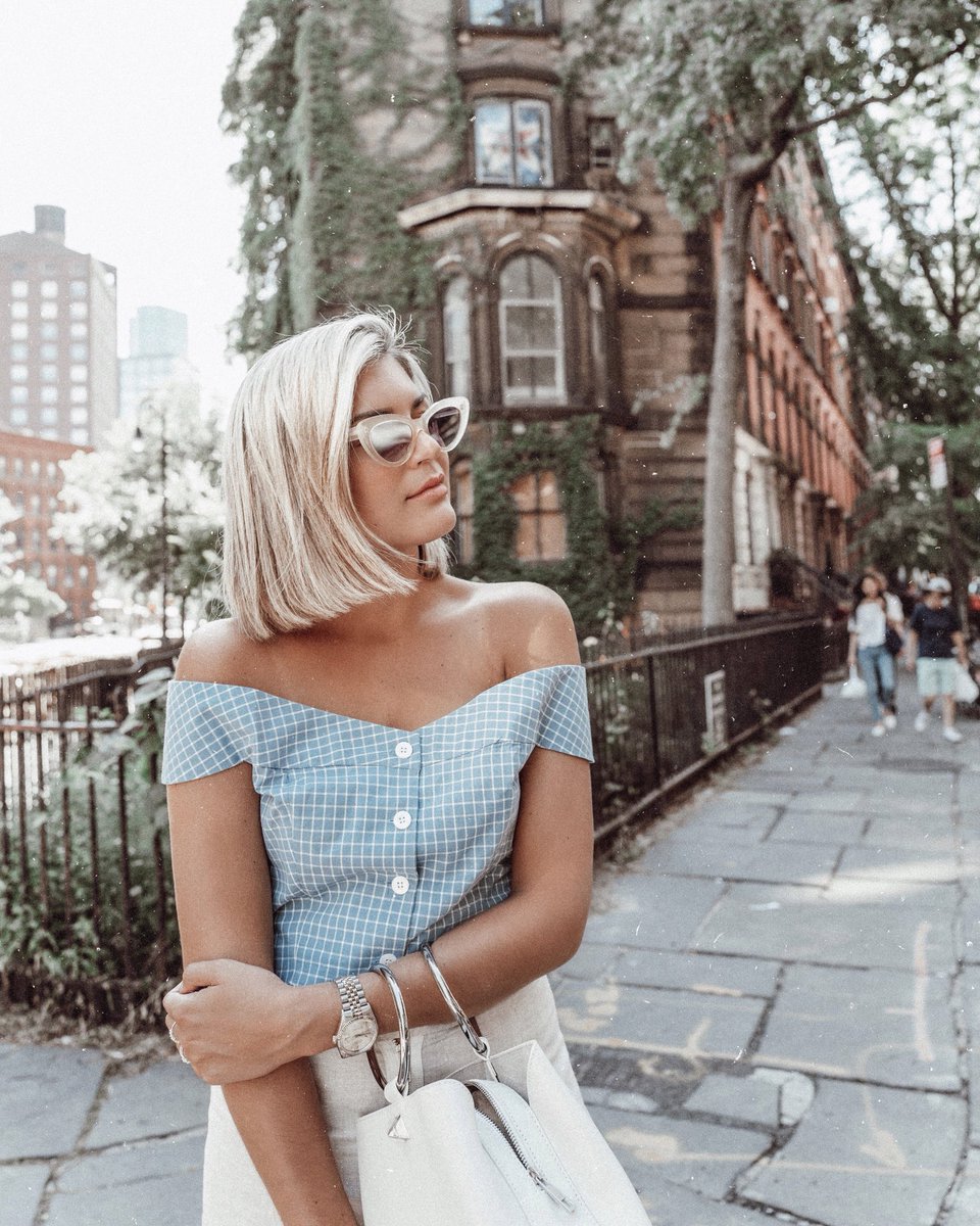 Em_Luciano's tweet image. Anything is possible with a little lipstick &amp;amp; @matrixfamily #SoSilver shampoo for perfectly toned hair. 💫❤️#TotalResults #MatrixPartner