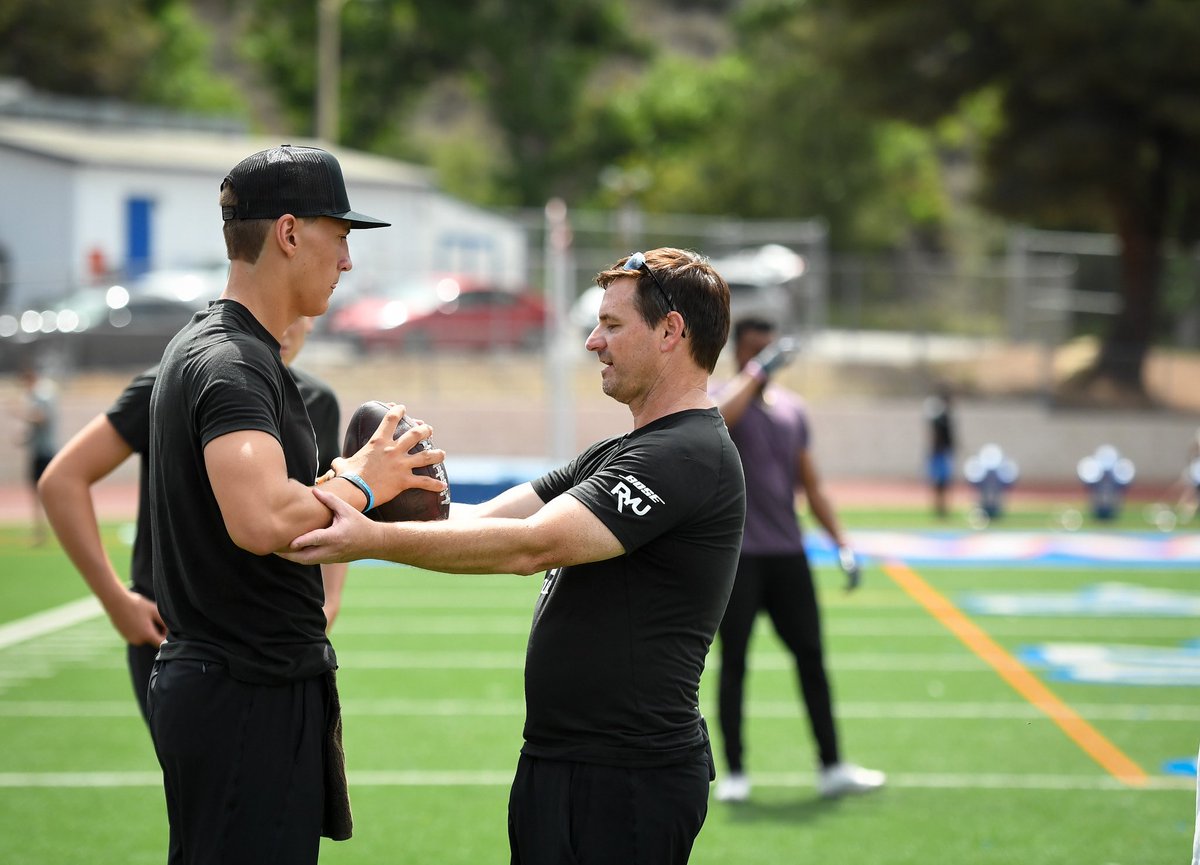 QBCollective's tweet photo. All coaches arenโt created equal #QBCollective #QBCClass18 https://t.co/KN7nRytyse