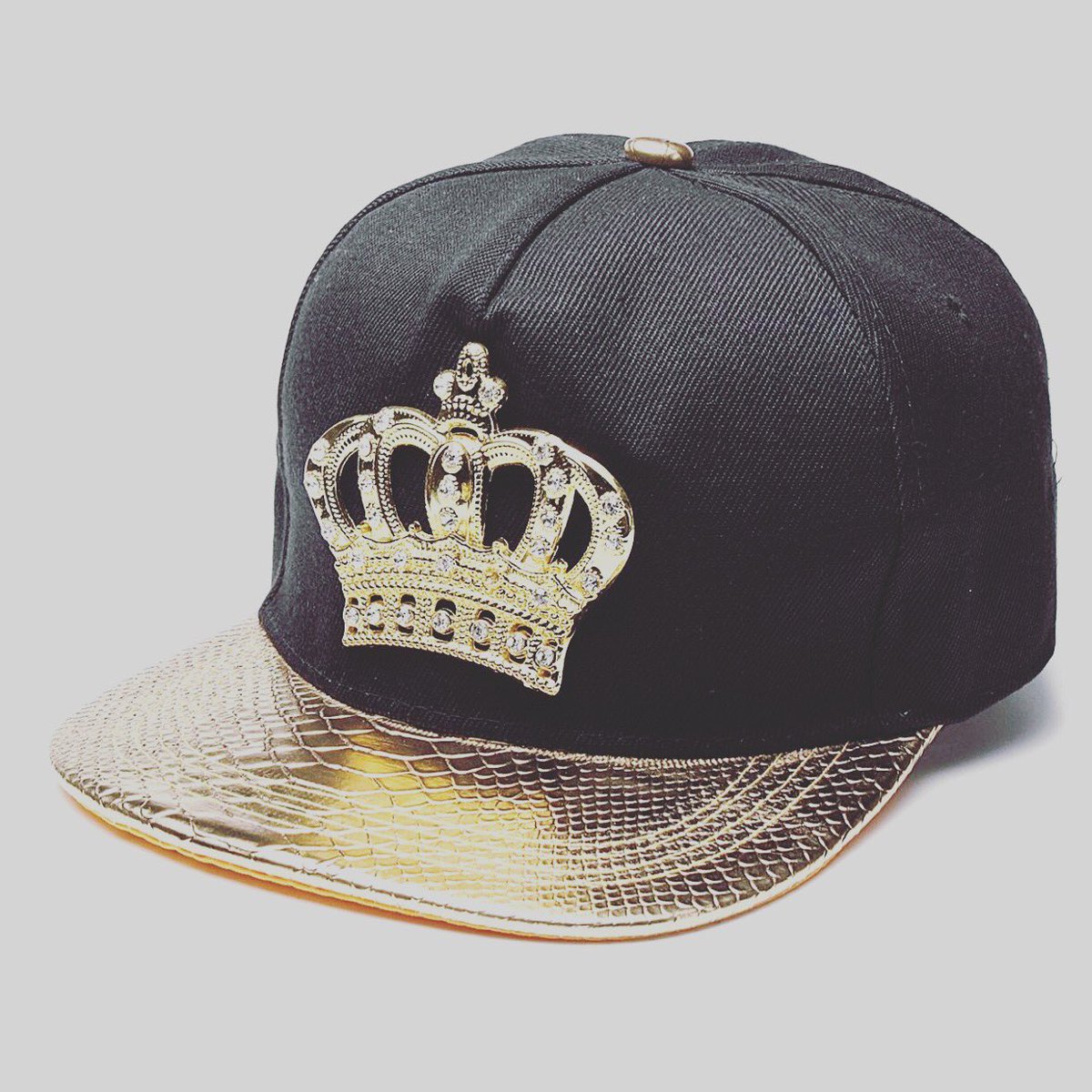 Get your 🔥 Hat at darksideshop1.myshopify.com