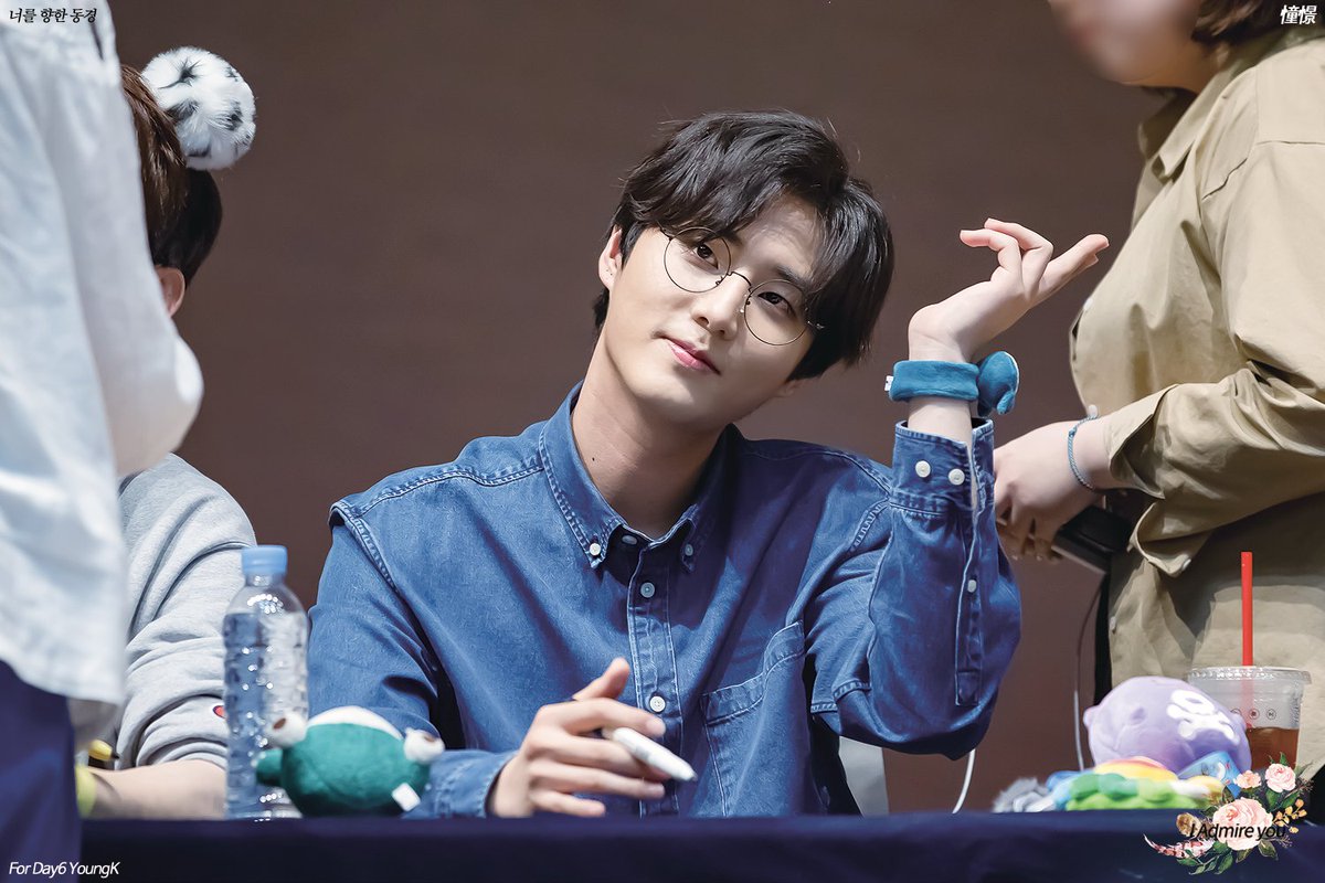 DongGyeong_0K's tweet photo. 2018.07.12 광화문 팬싸
#DAY6 #데이식스 #YoungK #영케이 #영현 #ShootMe #Youth https://t.co/FiAPJsWkUw