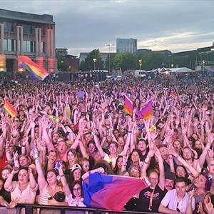 VisitBristol's tweet photo. Which of Bristol's world famous festivals will you be attending this summer? #SummerinBristol https://t.co/UuDqCOarM4 https://t.co/T1s05B1epB