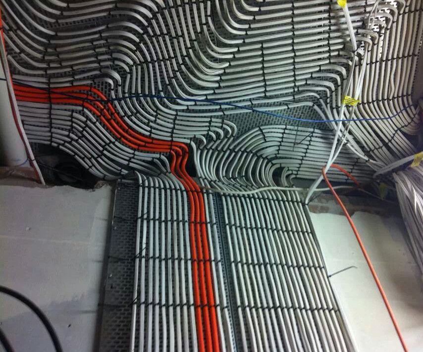 VikingTechs's tweet photo. Emergency Migration to New Data Center https://t.co/pq521g51hz #DataCenter #technology #business #CaseStudy https://t.co/bz6XldRtFy