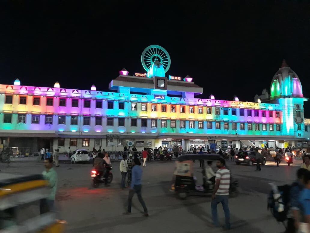 BJP4India's tweet photo. Kashi all set to welcome PM Modi! https://t.co/Mp7EcPqudP