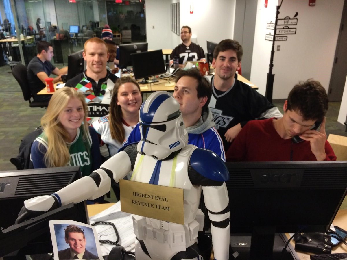 Interseller tweet media